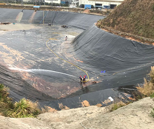 凤凰废水池清理