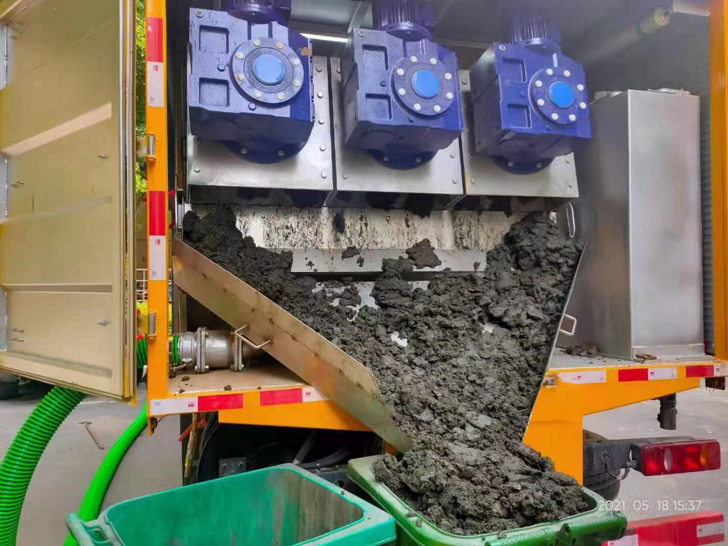 凤凰化粪池清掏城市维护站-泥浆净化干湿分离处理